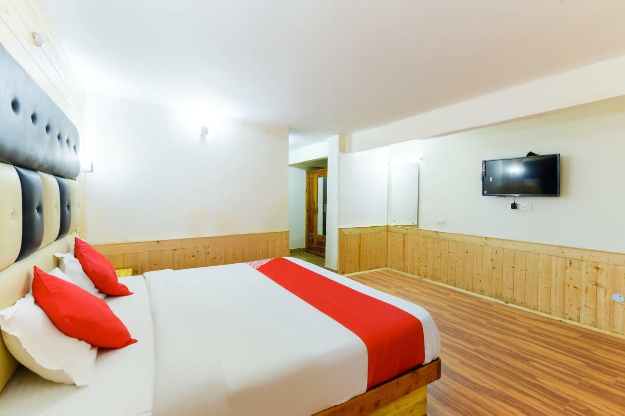 Oyo 46485 Hotel Vijayant Manāli Eksteriør billede