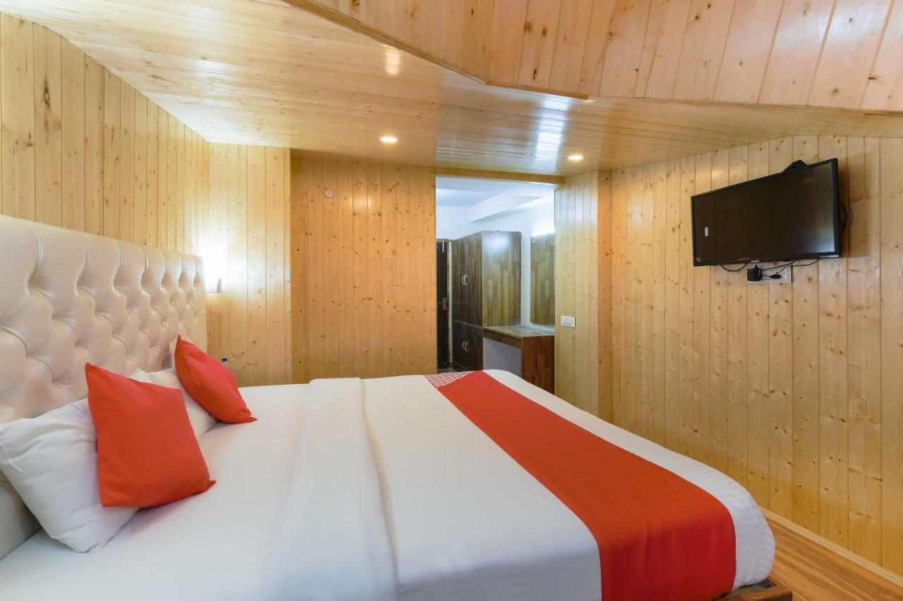 Oyo 46485 Hotel Vijayant Manāli Eksteriør billede